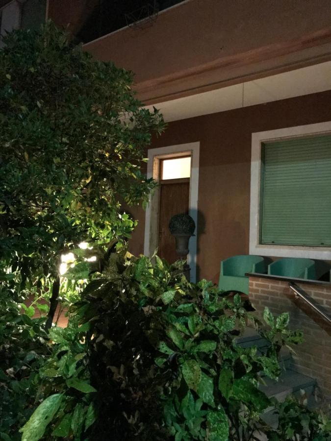 Bellaria Acomodação com café da manhã Voghera Exterior foto