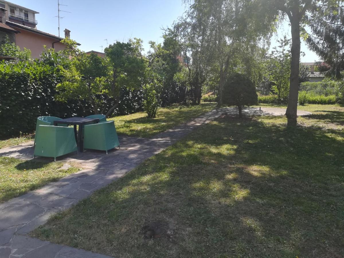 Bellaria Acomodação com café da manhã Voghera Exterior foto