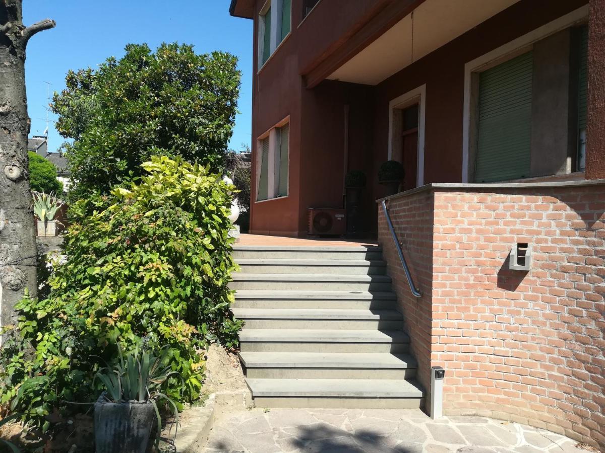 Bellaria Acomodação com café da manhã Voghera Exterior foto