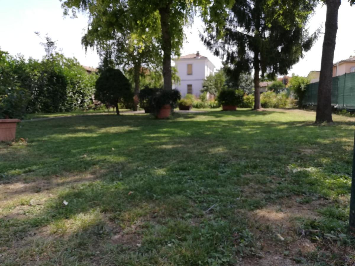 Bellaria Acomodação com café da manhã Voghera Exterior foto