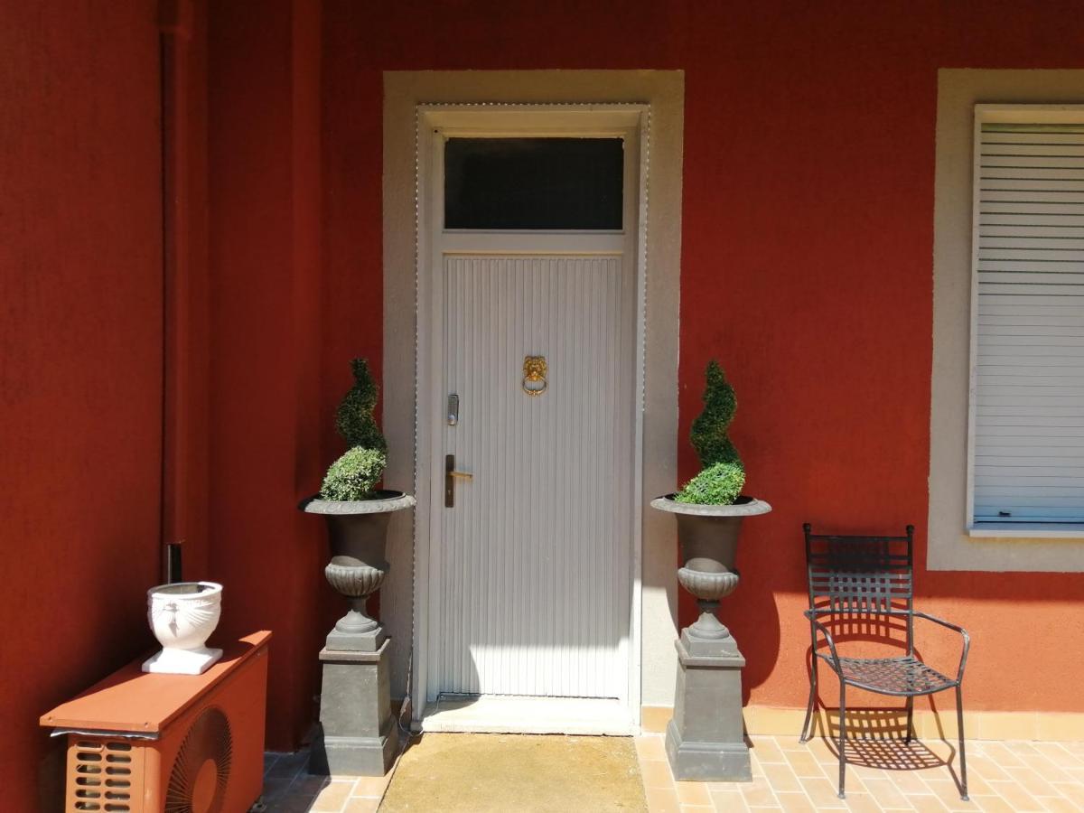 Bellaria Acomodação com café da manhã Voghera Exterior foto
